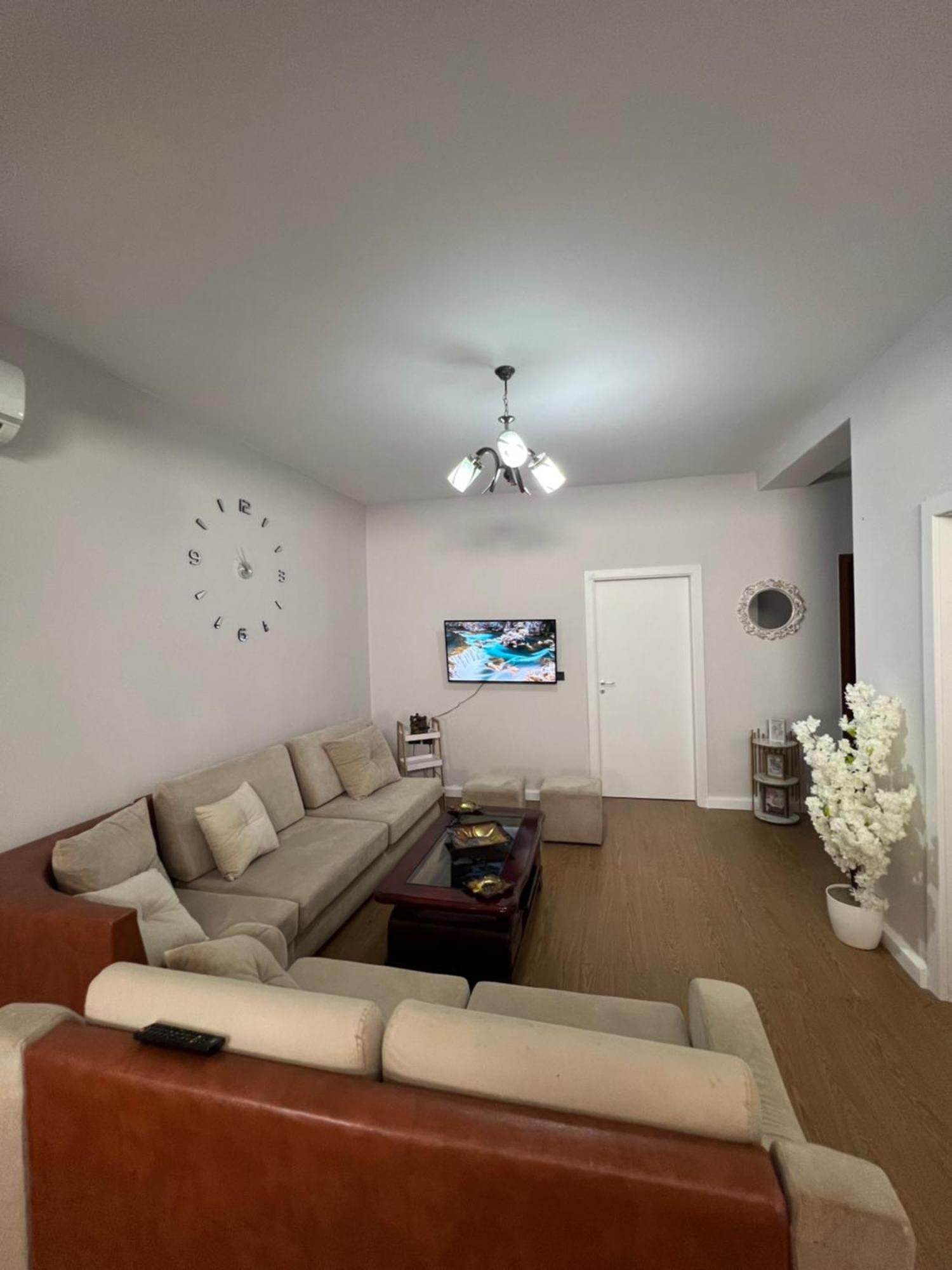 Reginas House Durres